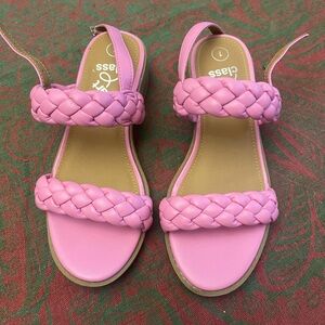 Girls sandals size 1